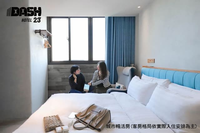 達煦23旅店｜運動主題飯店、緊鄰神農街-高級雙人房-附浴缸-2