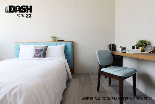 達煦23旅店｜運動主題飯店、緊鄰神農街-高級雙人房-附浴缸-6