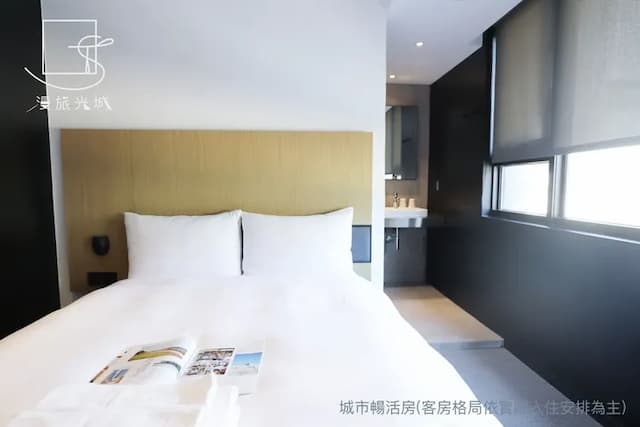 漫旅光城｜近一中商圈、享受低調奢華-高級雙人房-3