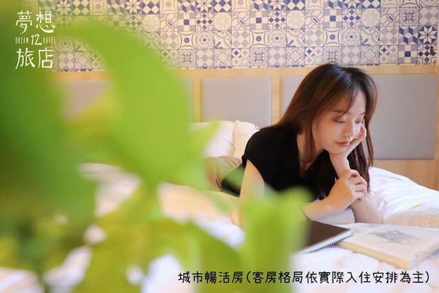 Dream 12 Hotel-Superior Double room with Balcony-4