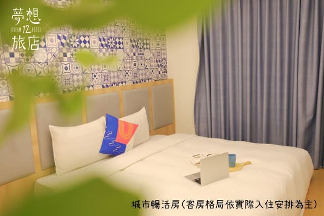 Dream 12 Hotel-Superior Double room with Balcony-9