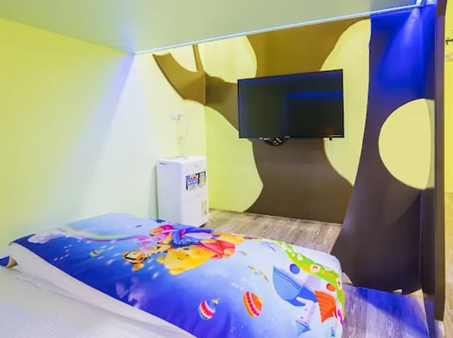 Lanyue Childlike Heart Family Homestay-Sweet Tree House Slide Quadruple Room-7