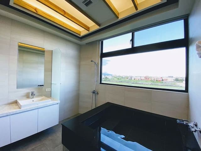 秋水閣 | 可12-16人宜蘭包棟 | 溫泉 | 礁溪-12-16人包棟（2+3樓三臥室套房）| 雙人房*8-6