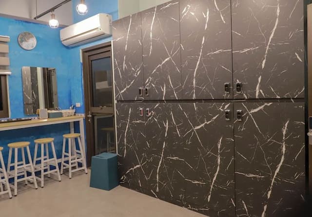 澎湖玩聚Biker背包民宿-藍色八人房 202 (單人床位)-8