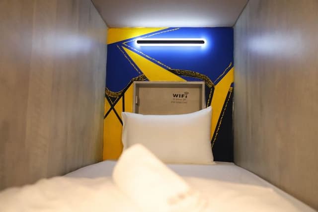 澎湖玩聚Biker背包民宿-粉紅六人女生專屬 201 (單人床位)-5