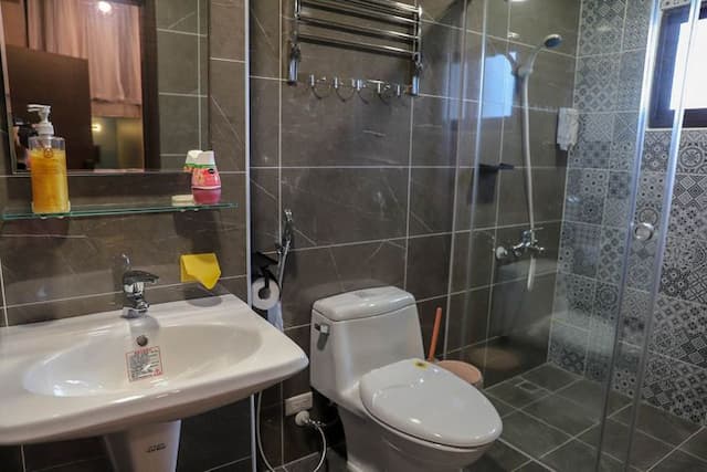 澎湖玩聚Biker背包民宿-粉紅六人女生專屬 201 (單人床位)-8