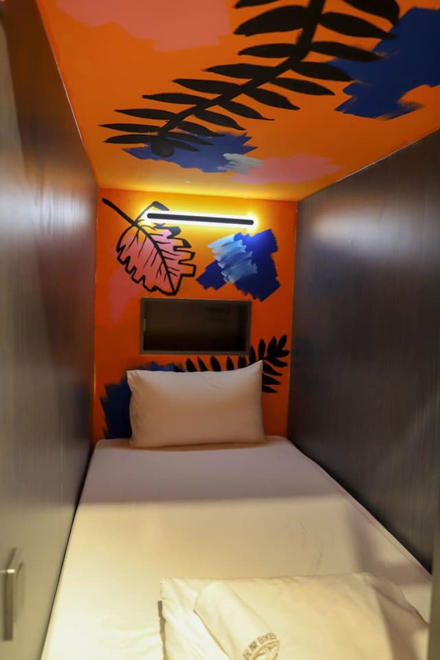 澎湖玩聚Biker背包民宿-橘色六人房 101 (單人床位)-4