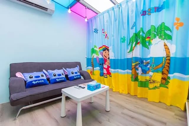 掬月童心親子民宿-星空怪溜滑梯六人房 (可加床)-7