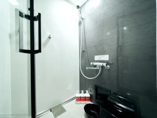 シャワールーム