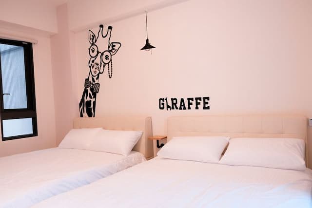 恆春小海豚民宿 | 可16-18人包棟-四人房_附陽台【不挑房】-4