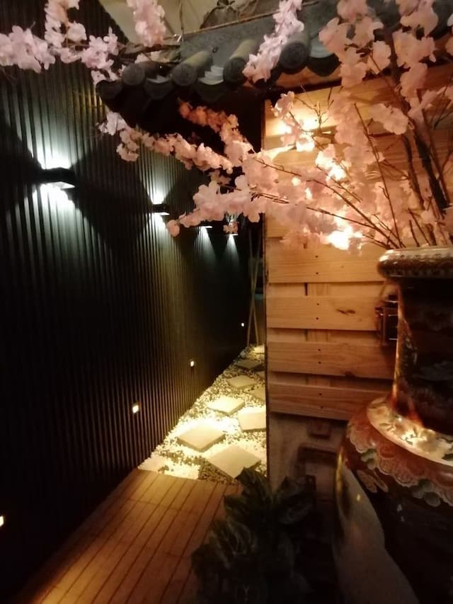 Moonlight on the rooftop-Nuan Nuan Yoroya House-Moonlight on the rooftop-warm and warm-7