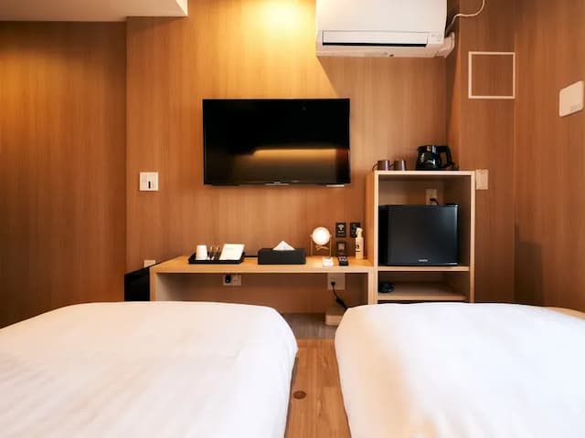 【ツインルーム】ユニットバスタイプのお部屋