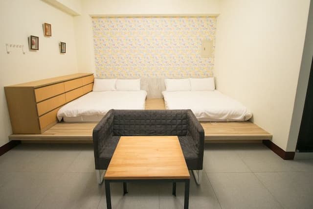 台東快樂海民宿-親子4人房-2