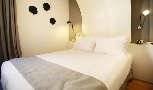 Culture Hotel Centro Storico-Deluxe Double Room, 1 Double or 2 Twin Beds-5