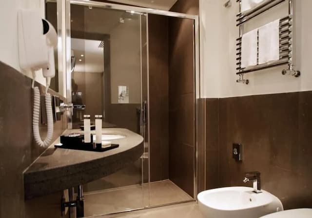 Culture Hotel Centro Storico-Deluxe Double Room, 1 Double or 2 Twin Beds-11