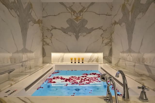 ホテル スプレンディデ ロイヤル - ザ リーディング ホテルズ オブ ザ ワールド-Penthouse Jacuzzi Suite-1