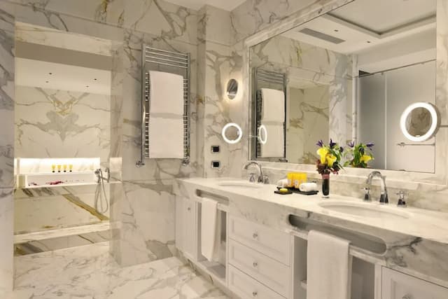 ホテル スプレンディデ ロイヤル - ザ リーディング ホテルズ オブ ザ ワールド-Penthouse Jacuzzi Suite-8