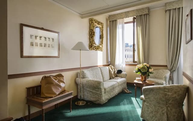 Hotel degli Orafi-Triple Room-2