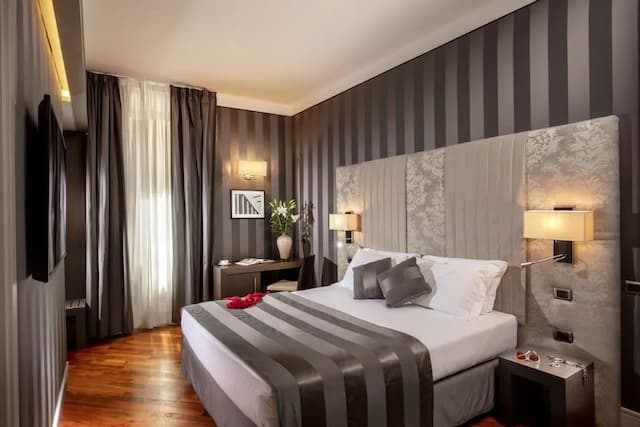Monti Palace Hotel-Junior Studio Suite, Terrace-3