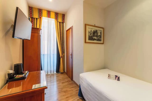 Hotel Raffaello, Sure Hotel Collection by Best Western-Standard Room, 1 Twin Bed, Non Smoking-2