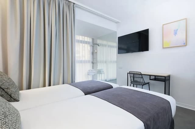 Casa Lit Barcelona-Standard Double Room Single Use-11