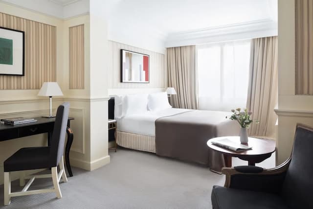 Majestic Hotel & Spa Barcelona-Deluxe Room-1