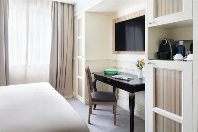 Majestic Hotel & Spa Barcelona-Deluxe Room-2