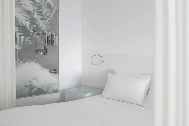 Renaissance Barcelona Fira Hotel-尊荣客房, 1 张特大床和 1 张沙发床 (City View)-8