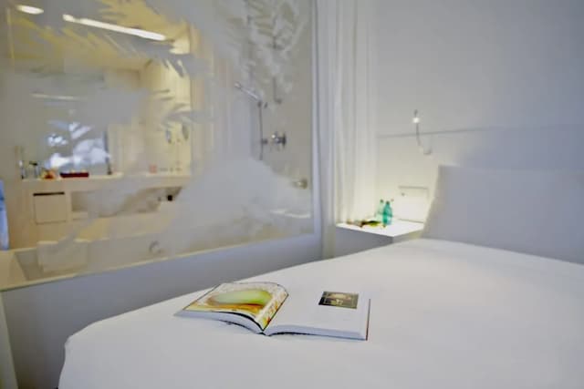 Renaissance Barcelona Fira Hotel-尊荣客房, 1 张特大床和 1 张沙发床 (City View)-2