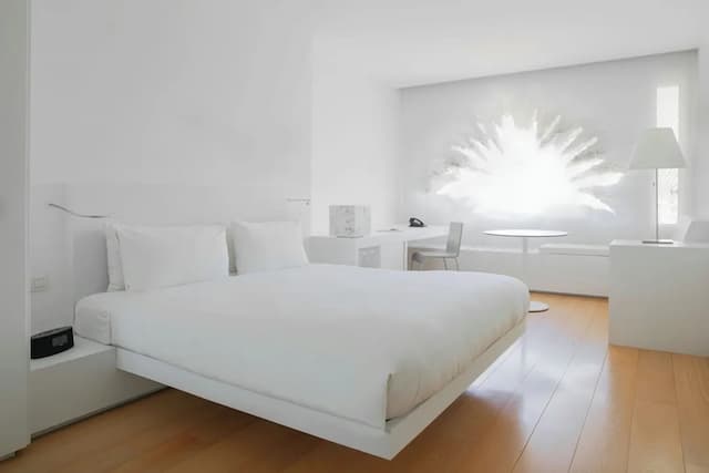 Renaissance Barcelona Fira Hotel-高级房, 1 张特大床 (City View)-6