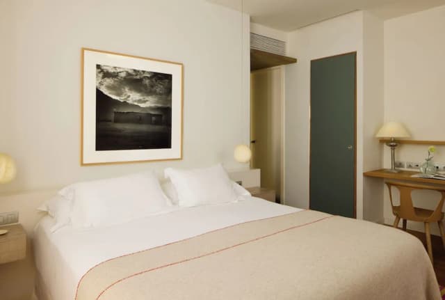 Hotel Neri Relais & Chateaux-Classic Double Room Single Use, City View-1