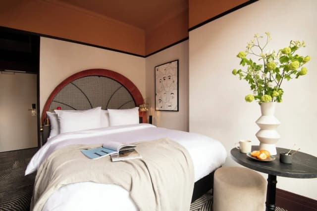 Jan Luyken Amsterdam-Room, 1 Double Bed (Small)-2