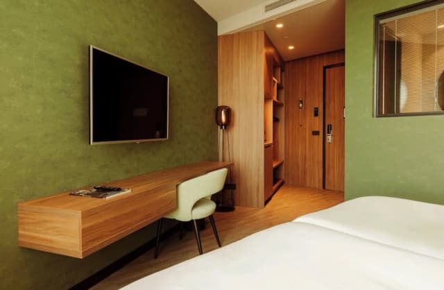 Van der Valk Hotel Amsterdam Zuidas-Comfort Room, 2 Twin Beds, Mobility Accessible-3
