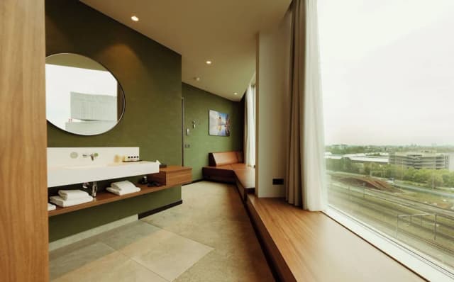 Van der Valk Hotel Amsterdam Zuidas-Superior Room, 1 King Bed-5