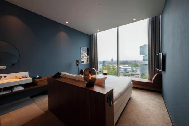 Van der Valk Hotel Amsterdam Zuidas-Comfort Sky Room, Top Floor-6
