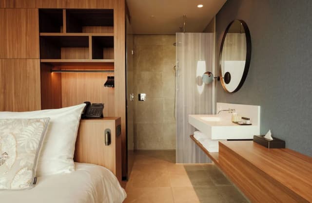 Van der Valk Hotel Amsterdam Zuidas-Comfort Room, 1 King Bed-14