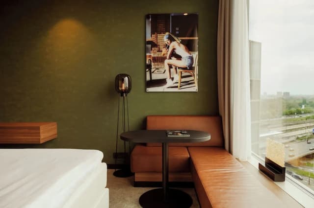 Van der Valk Hotel Amsterdam Zuidas-Comfort Room, 1 King Bed-3