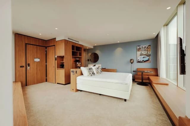 Van der Valk Hotel Amsterdam Zuidas-Superior Room, 1 King Bed-8