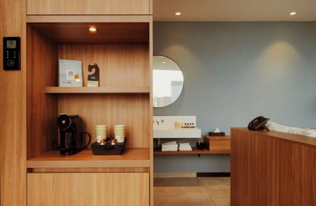 Van der Valk Hotel Amsterdam Zuidas-Superior Room, 1 King Bed-2