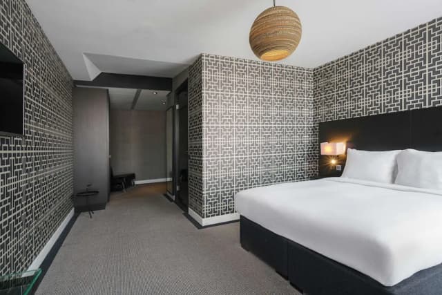 ダブルツリー バイ ヒルトン ホテル アムステルダム - NDSM ワーフ-ルーム クイーンベッド 1 台 バリアフリー 禁煙-4