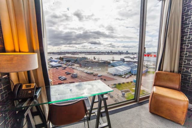 ダブルツリー バイ ヒルトン ホテル アムステルダム - NDSM ワーフ-ルーム クイーンベッド 1 台 禁煙 (Water View)-5