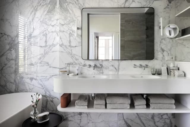 Pillows Grand Boutique Hotel Maurits at the Park - Small Luxury Hotels-Grand Suite, 1 King Bed, Bathtub-8