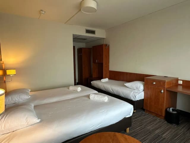 Westlake Hotels Amsterdam-Triple Room-3