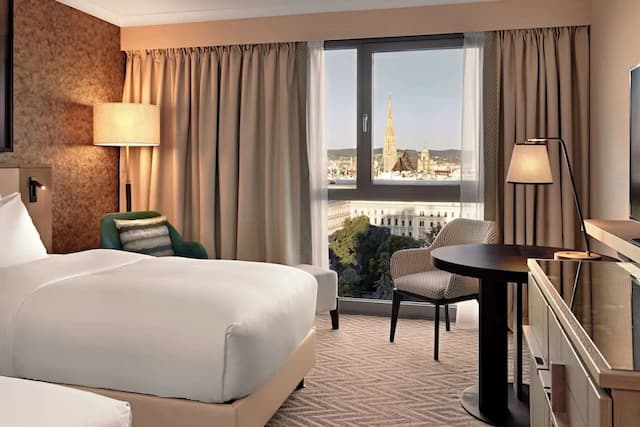 Hilton Vienna Park-Premium Room, 2 Twin Beds, Park View-6