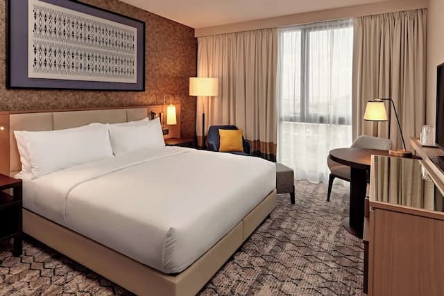 Hilton Vienna Park-Executive Room, 1 King Bed-5