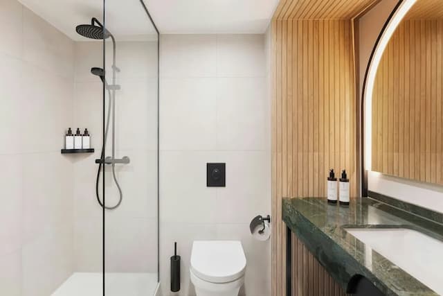 Imperial Riding School, Autograph Collection-Deluxe Room, 2 Twin Beds-6