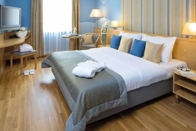 Austria Trend Hotel Ananas-Executive Double Room-1