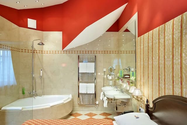 Austria Trend Hotel Ananas-Gioacchino Rossini Suite-12