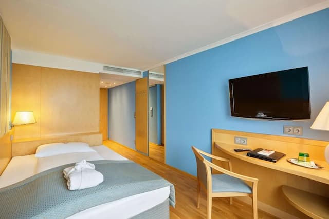 Austria Trend Hotel Ananas-Executive Single Room-1