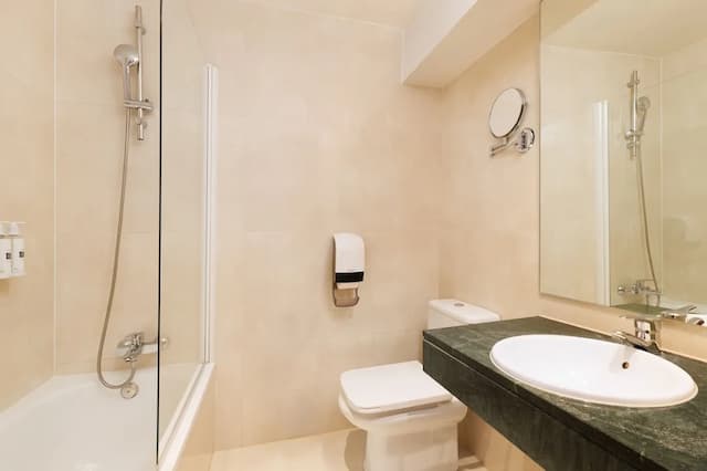 Exe Vienna-Standard Double or Twin Room-8